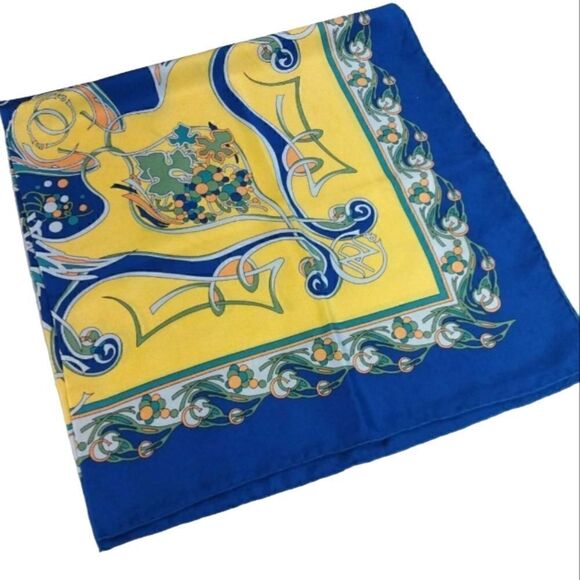 Noilly Prat Vintage 💯 Silk Scarf France Martini Rolled-Hem EUC - Picture 14 of 16